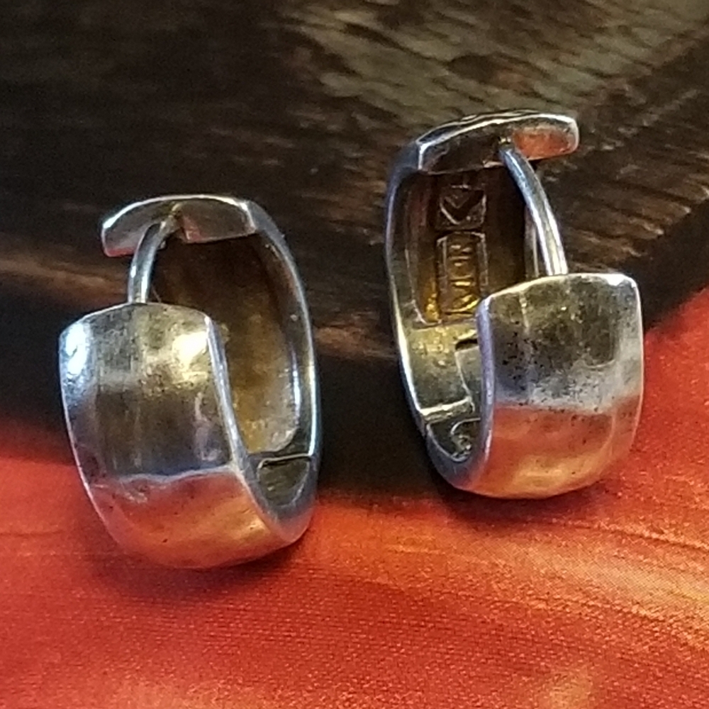 Rare Silpada Sterling Silver Hoop Earrings - Picture 6 of 10